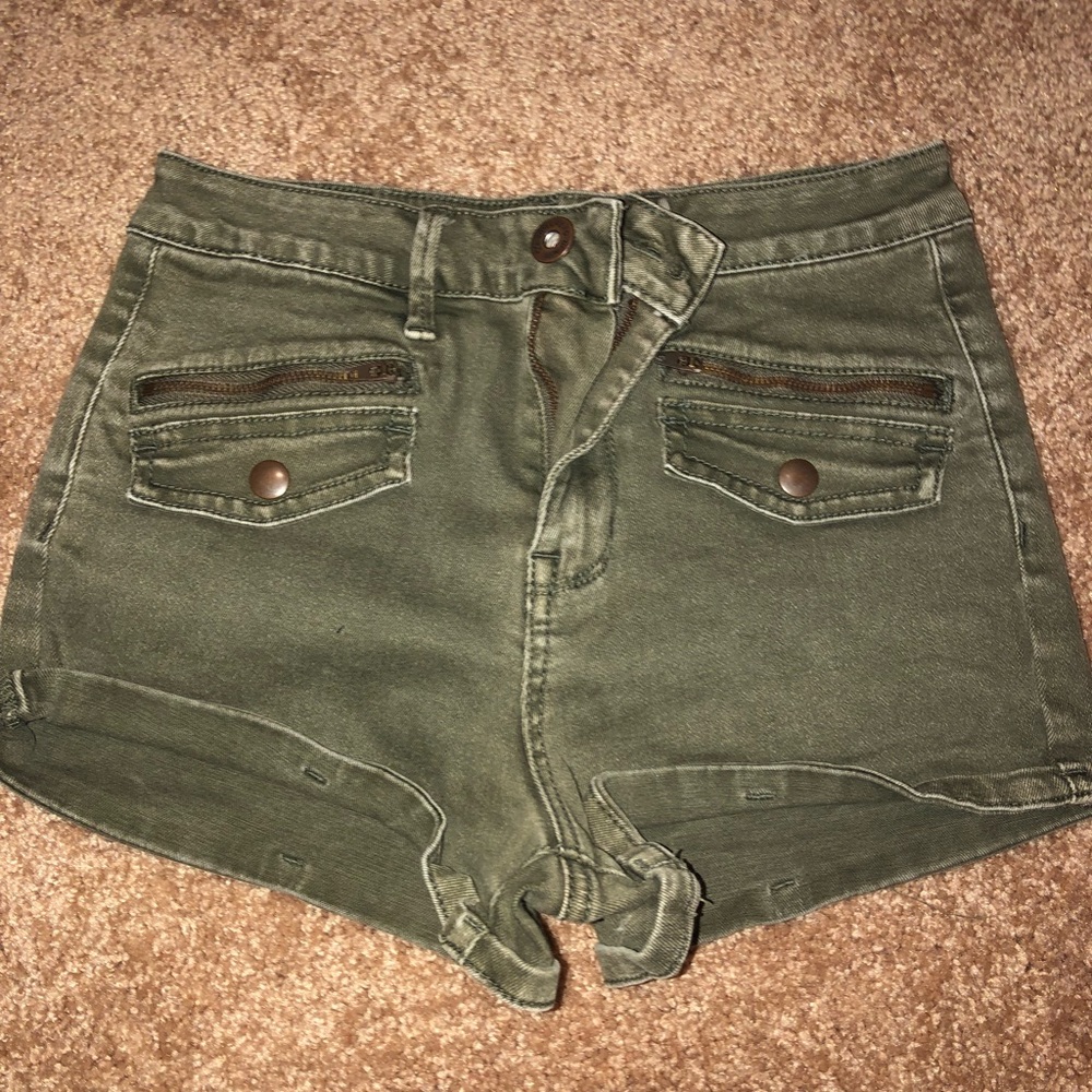 Bullhead High rise shorts